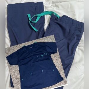 Med Couture Navy & turquoise. Scrub set XS